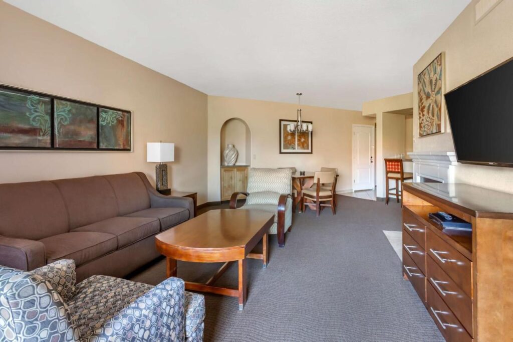 Hilton Vacation Club Ridge on Sedona - Image 2