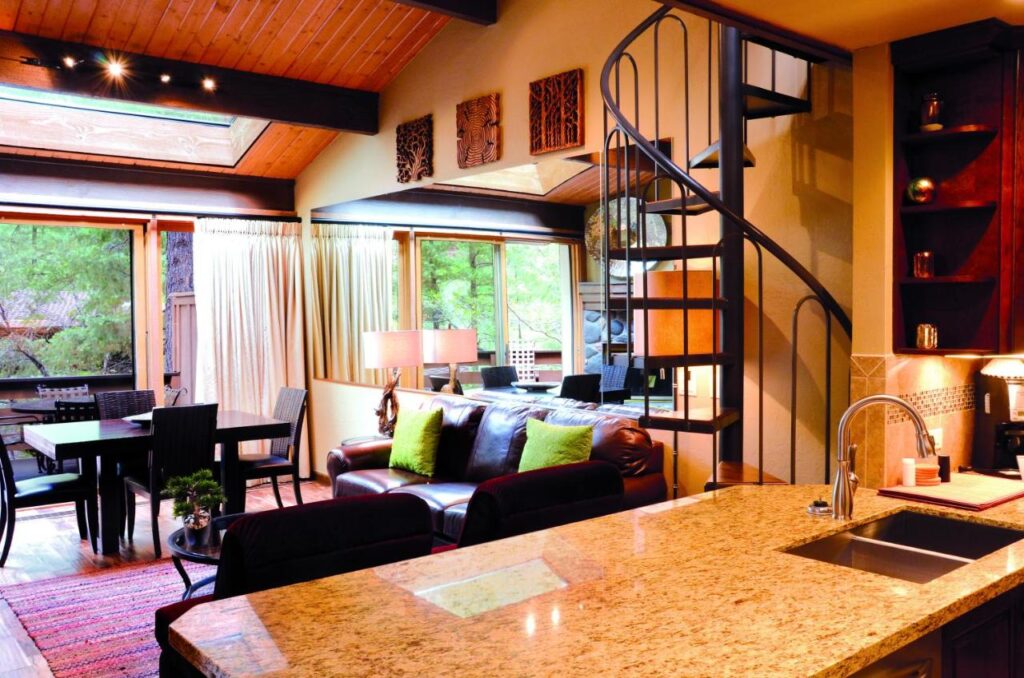 Junipine Resort - Image 5