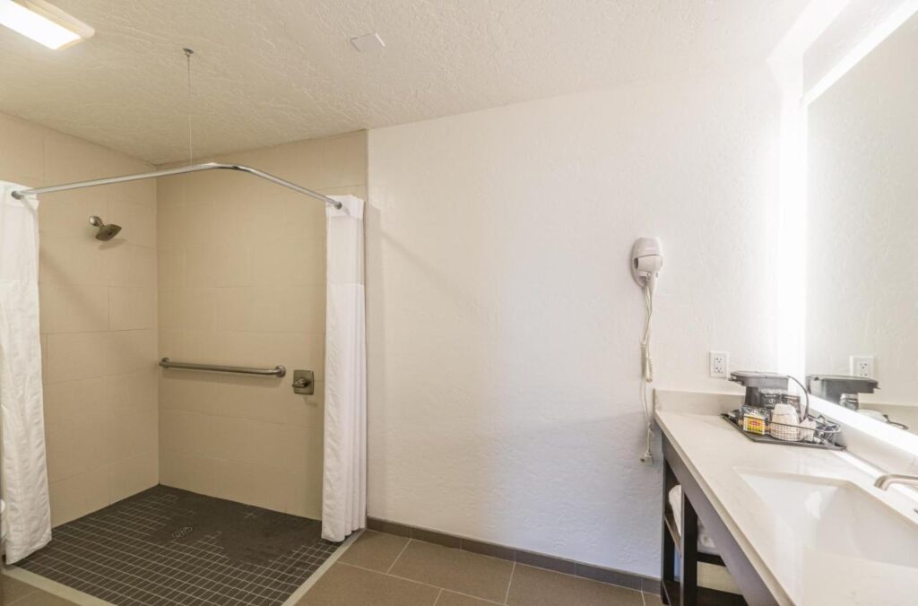 Lux Verde Hotel - Image 5