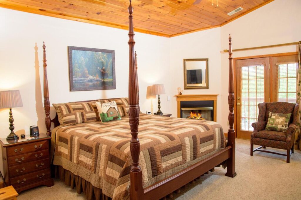 Berry Springs Lodge - Image 4
