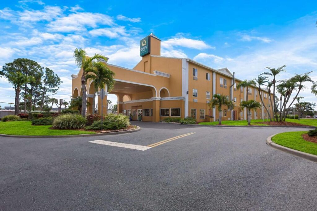 Quality Inn Sarasota I-75 - Image 1