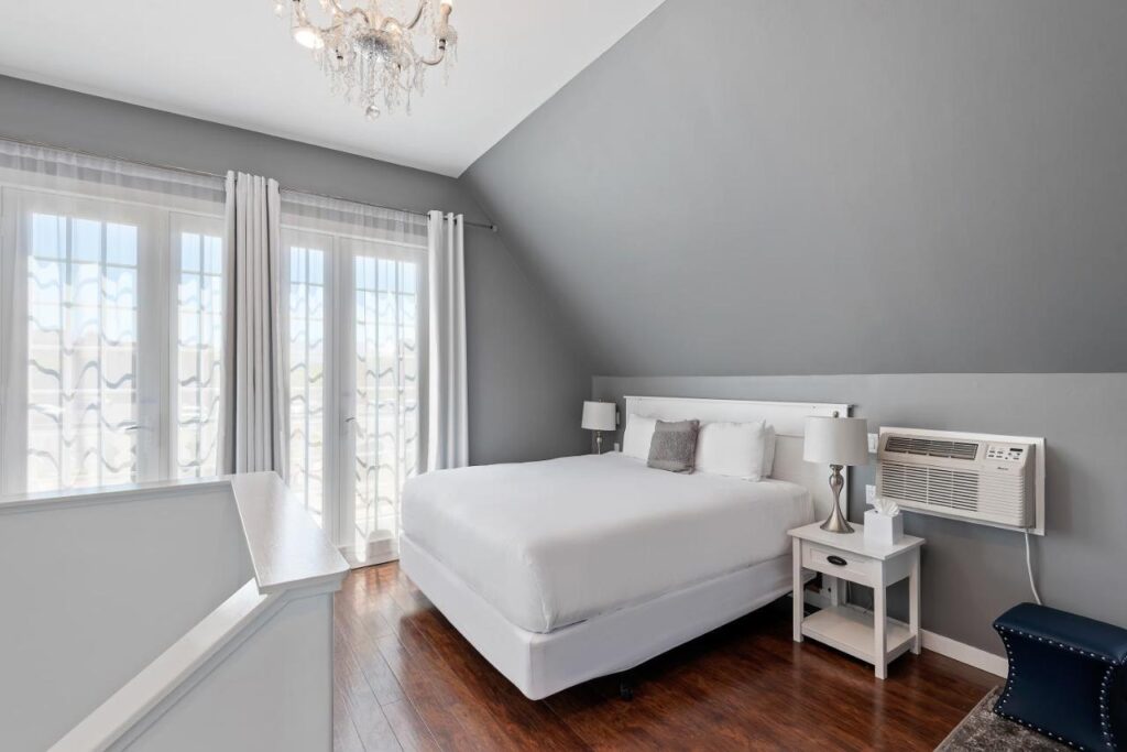 New Haven Inn - Image 6