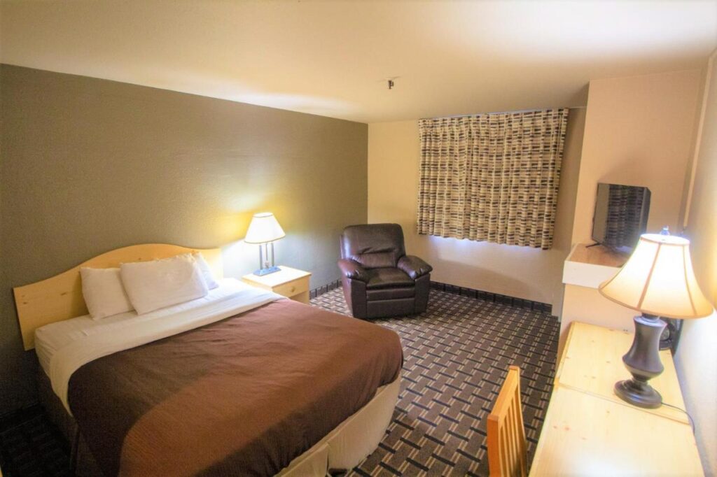 FairBridge Inn - Coeur d'Alene - Image 2