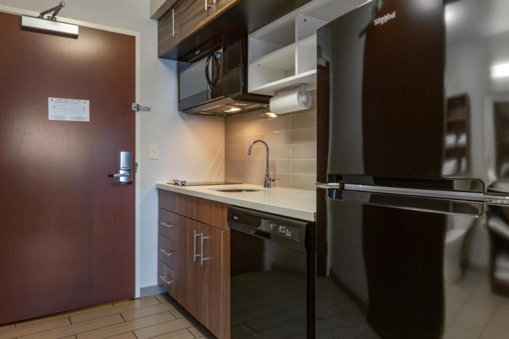 MainStay Suites Coeur d'Alene - Image 1
