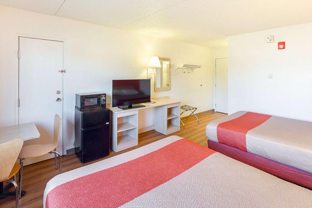 Motel 6-Spokane, WA - East - Image 3