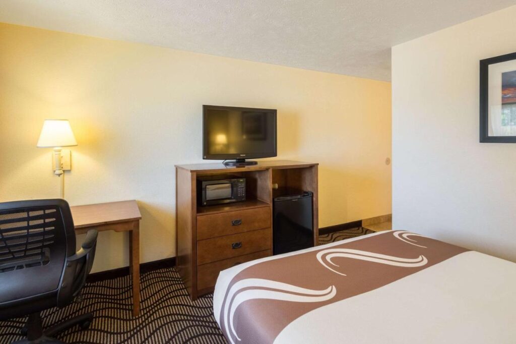 Quality Inn & Suites Coeur d'Alene - Image 3