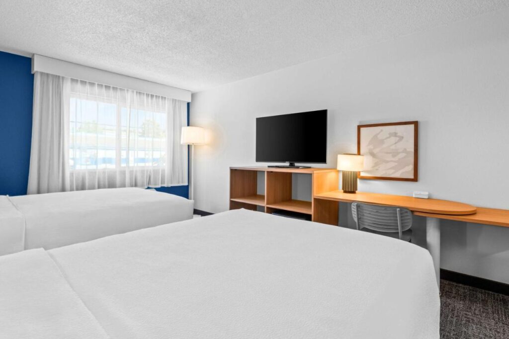 Spark by Hilton Modesto - Image 6