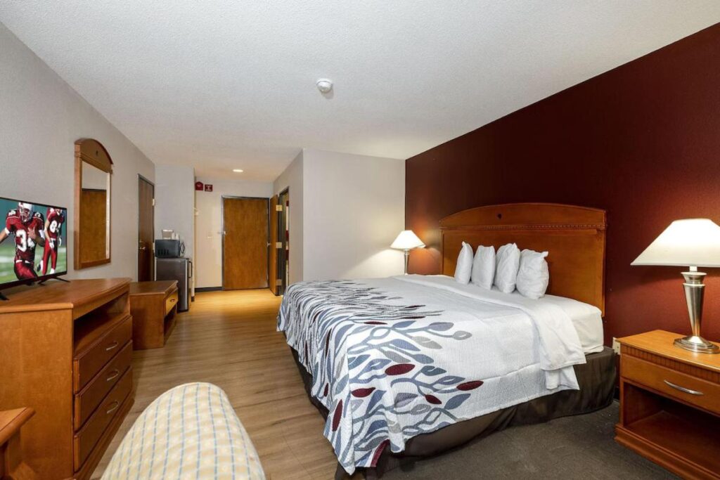 Fulton Hotel - Oswego Riverfront - Image 1