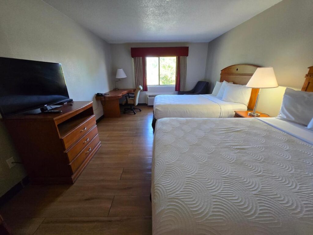 Fulton Hotel - Oswego Riverfront - Image 2