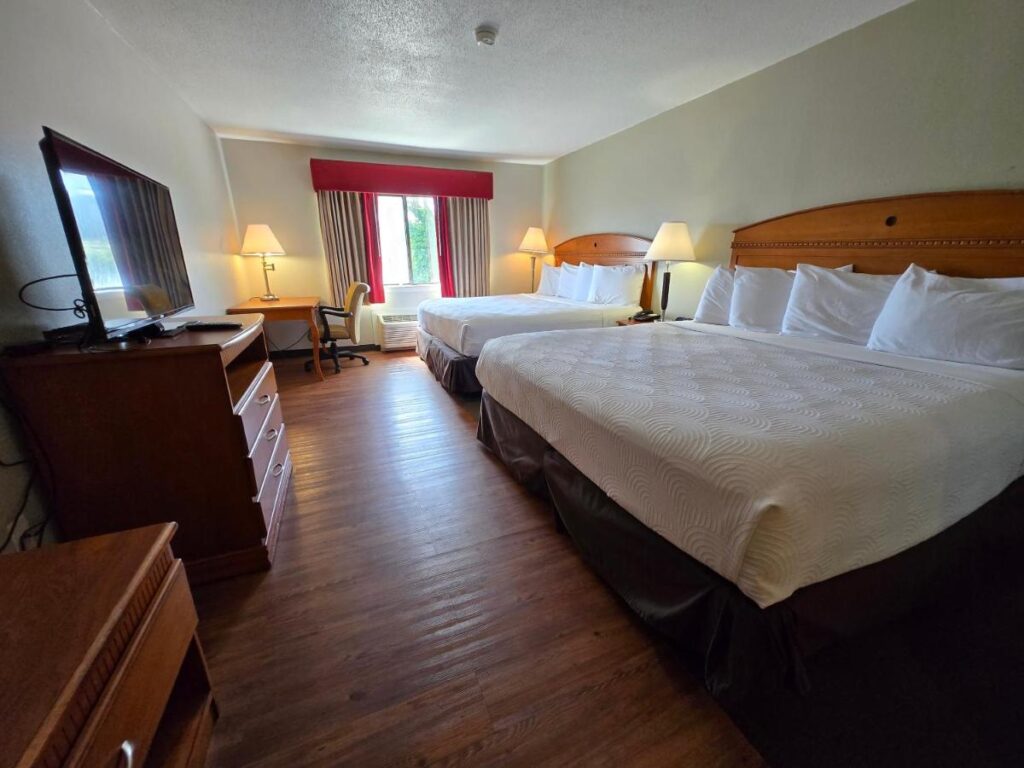 Fulton Hotel - Oswego Riverfront - Image 3