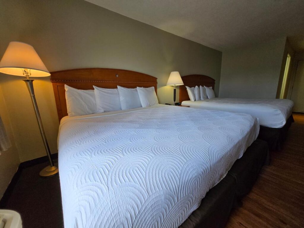 Fulton Hotel - Oswego Riverfront - Image 4