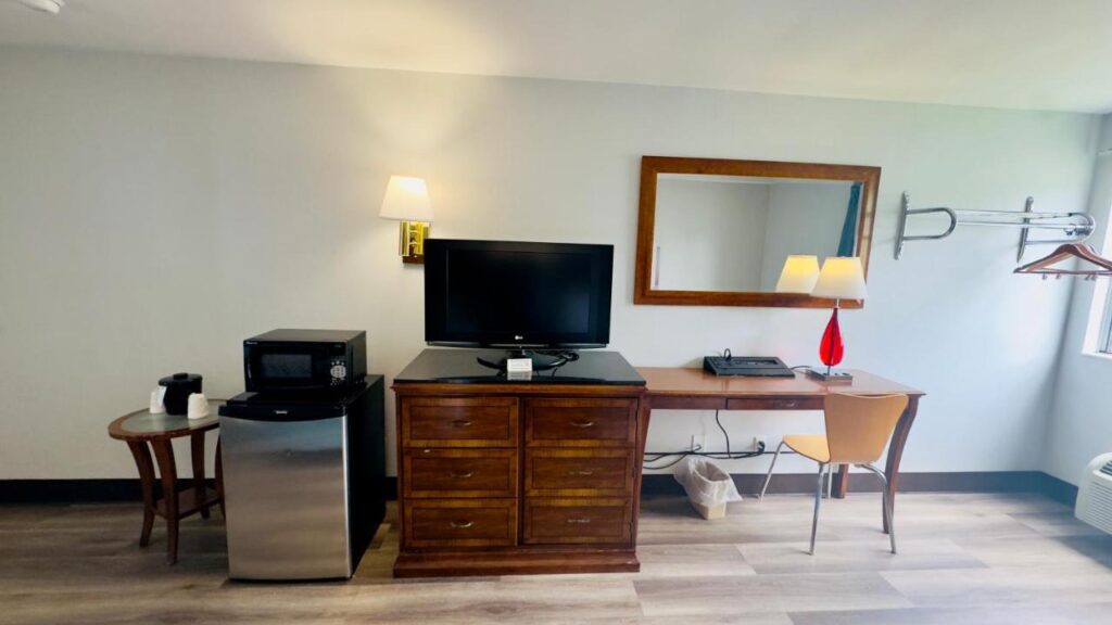 Motel 6 McGraw, NY - Cortland - Image 2
