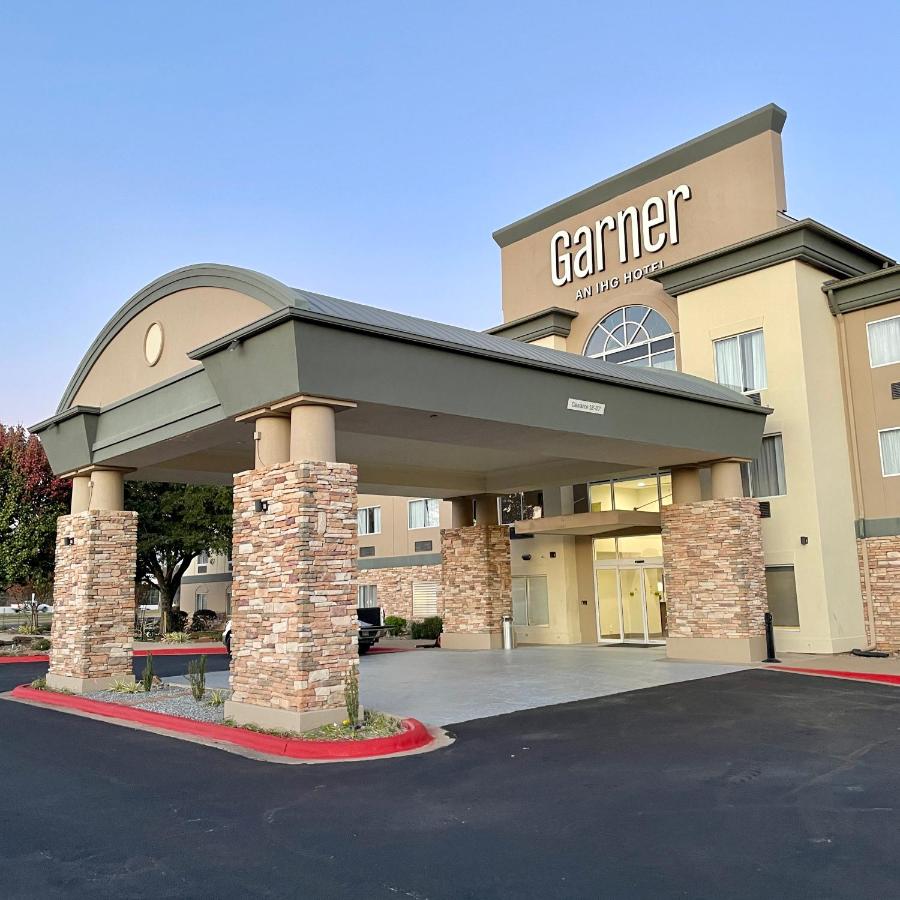 Garner Hotel Longview South by IHG - Image 1
