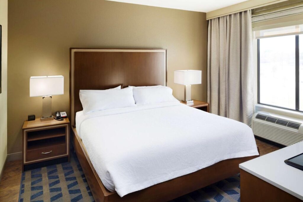 Longview Hilton Garden Inn - Image 2