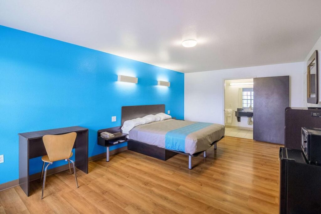 Motel 6-Canton, TX - Image 3