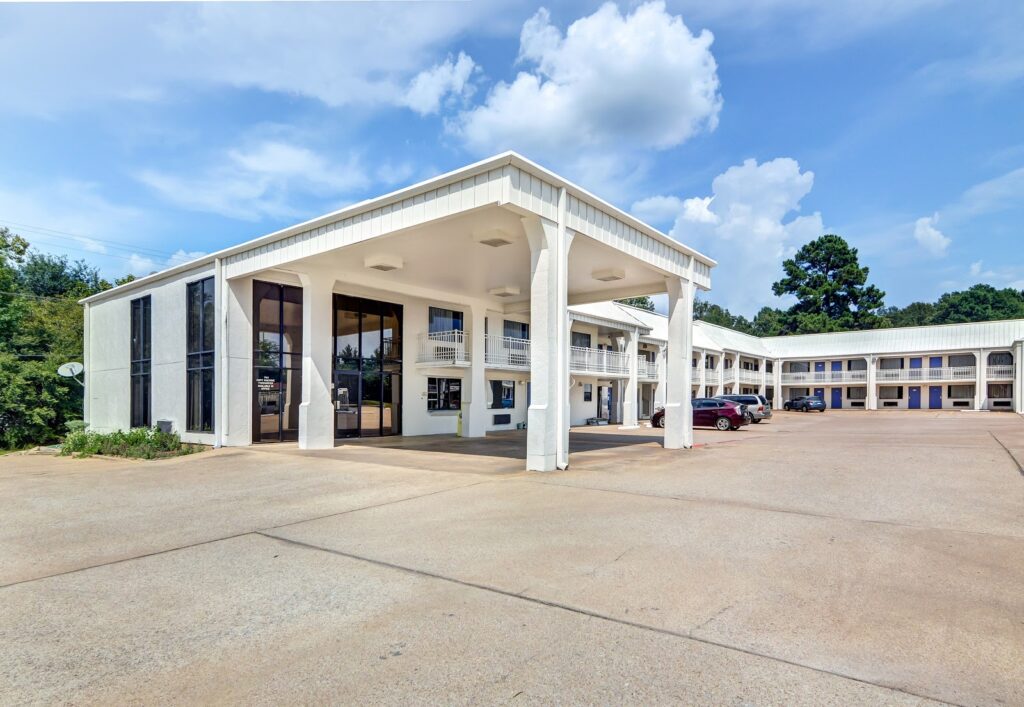 Motel 6-Lindale, TX - Image 5