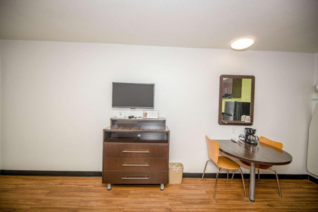 Studio 6-Tyler, TX - Image 4
