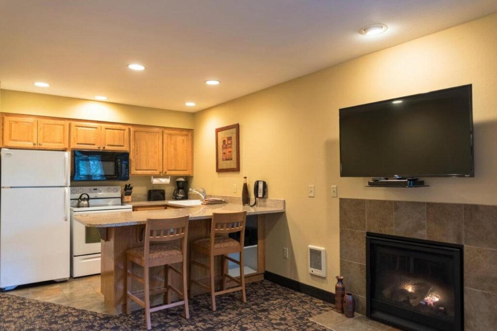 Whispering Woods Resort - Image 3