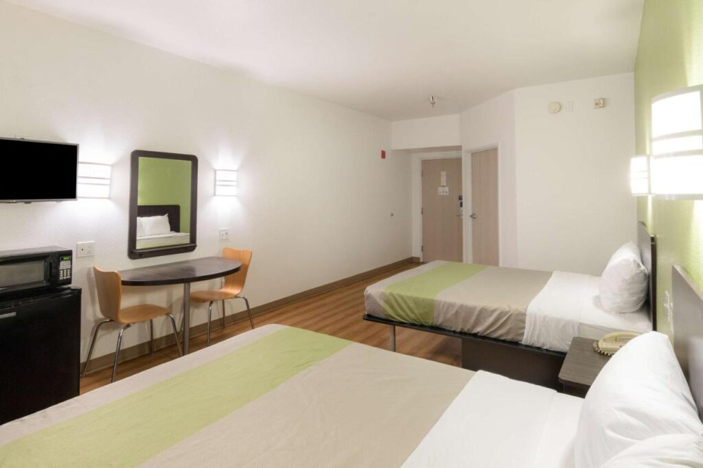 Motel 6-Hillsboro, TX - Image 4