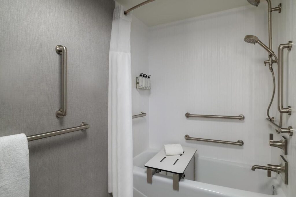EVEN Hotel Detroit North - Troy by IHG - Image 6