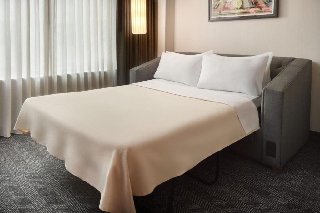 Courtyard by Marriott Washington, D.C./Foggy Bottom - Image 5