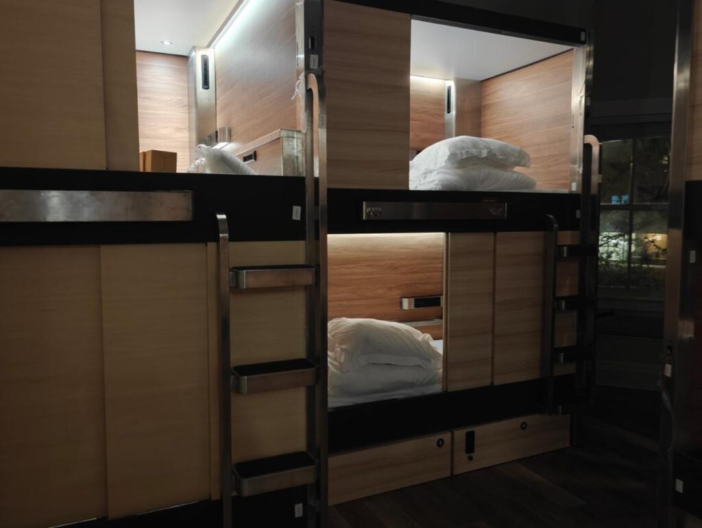 I Street Capsule Hostel - Image 1