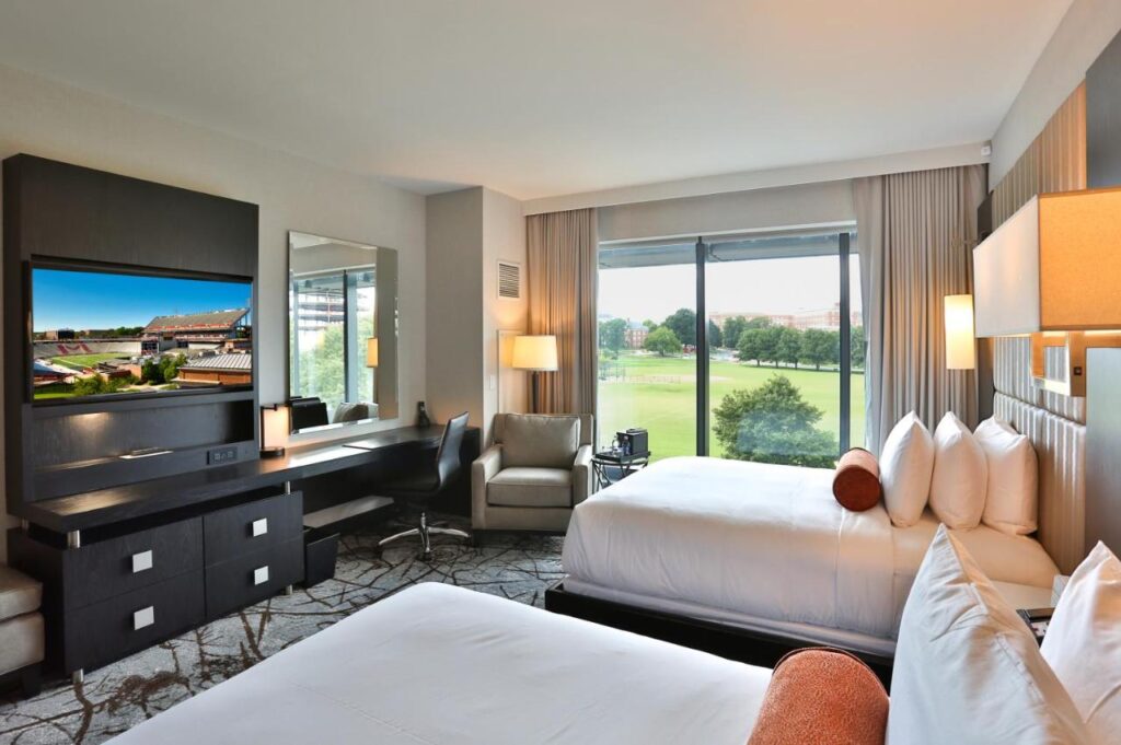 The Hotel at the University of Maryland - Image 5