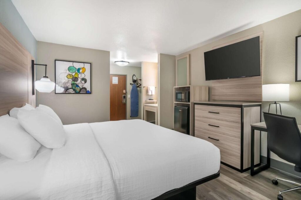 Best Western Wichita North Park City - Image 5