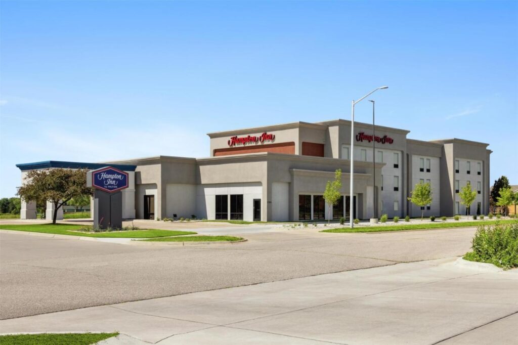 Hampton Inn Derby-Wichita Southeast - Image 1