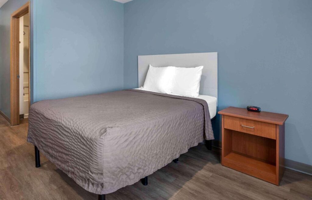 Studio 6 Extended Stay Wichita South KS - Image 2