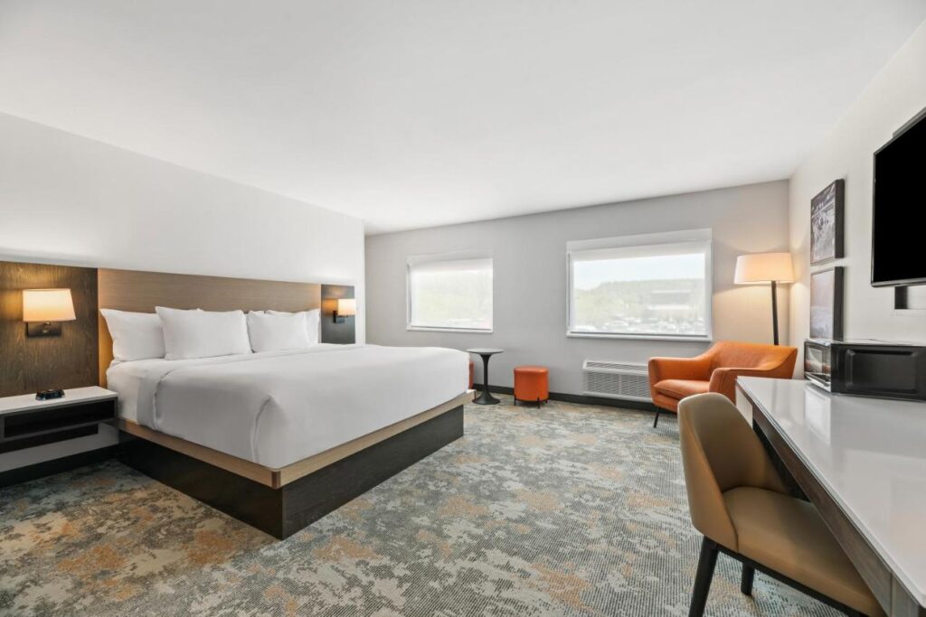 The Ellsworth Hotel, an Ascend Collection Hotel - Image 3