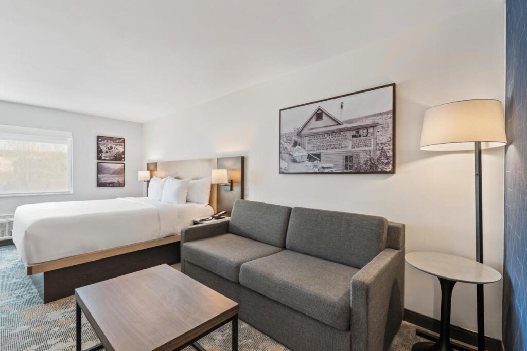 The Ellsworth Hotel, an Ascend Collection Hotel - Image 4