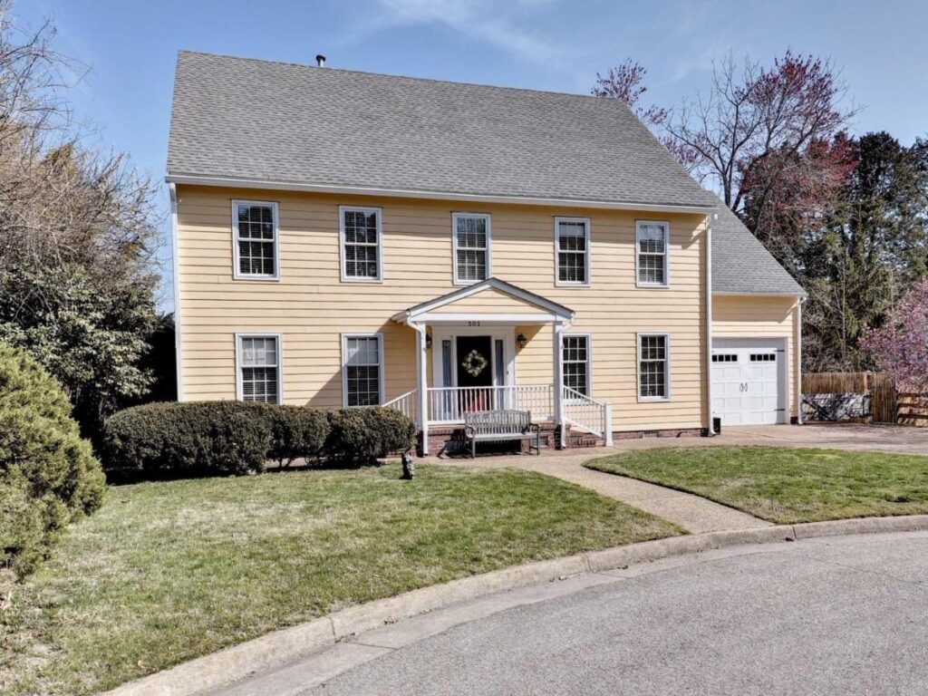 Aldrich House Bed & Breakfast - Image 1