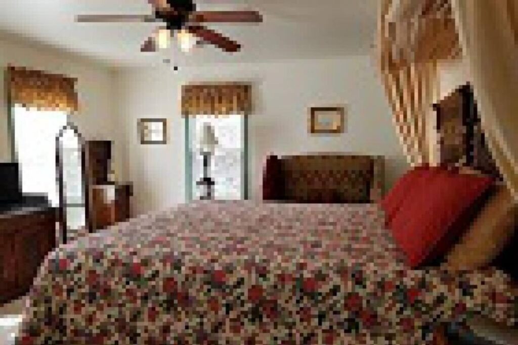 Aldrich House Bed & Breakfast - Image 6