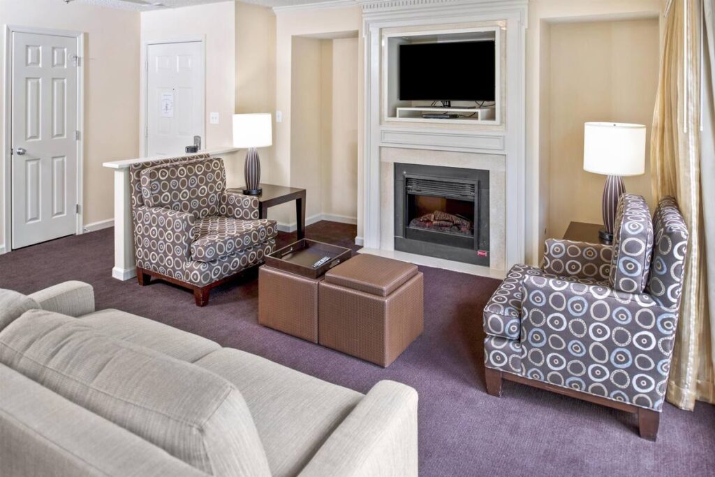 Hilton Vacation Club Greensprings Williamsburg - Image 2