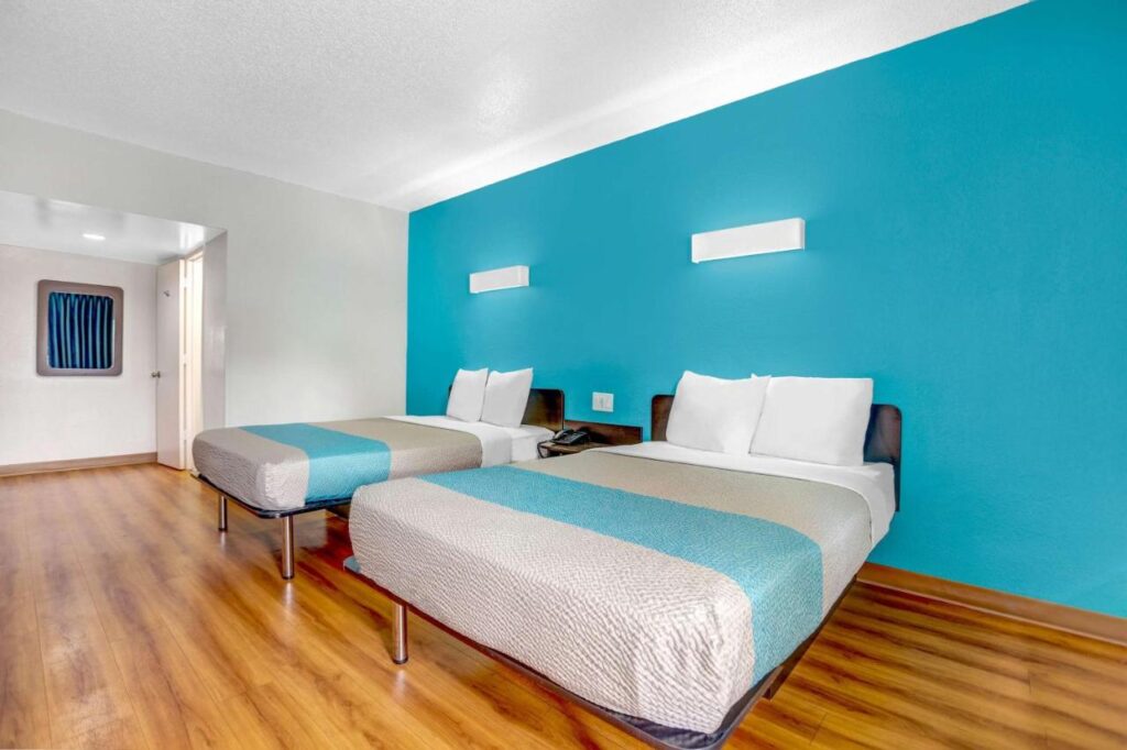 Motel 6-Jacksonville, NC - Image 5