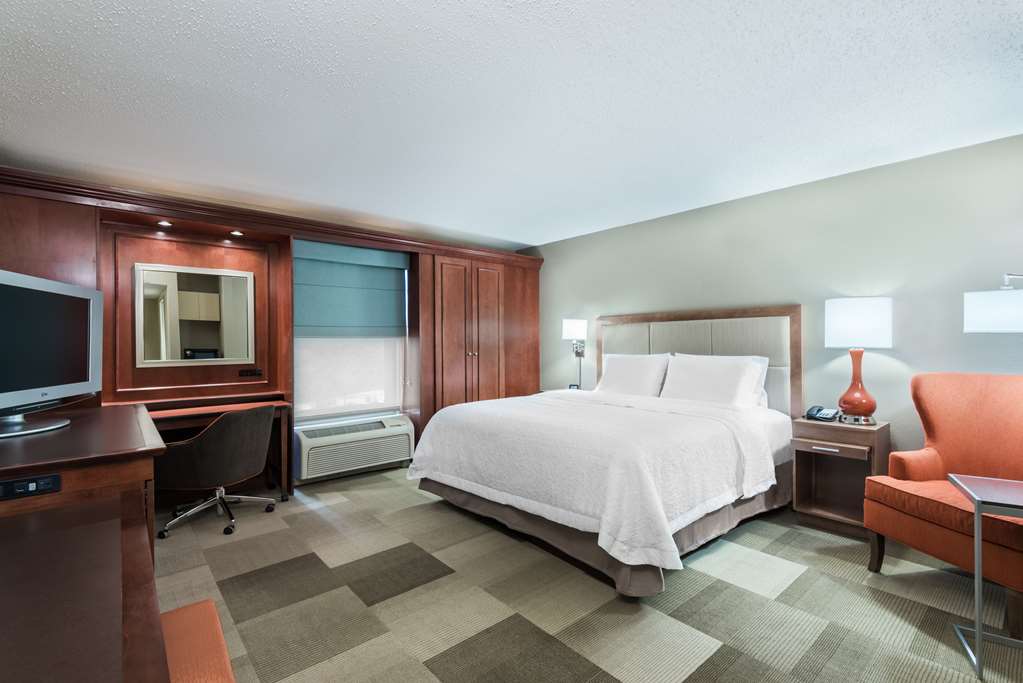Hampton Inn Boston / Marlborough - Image 6