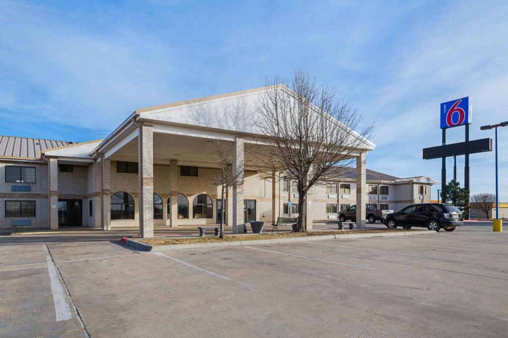 Motel 6-Amarillo, TX - Image 1