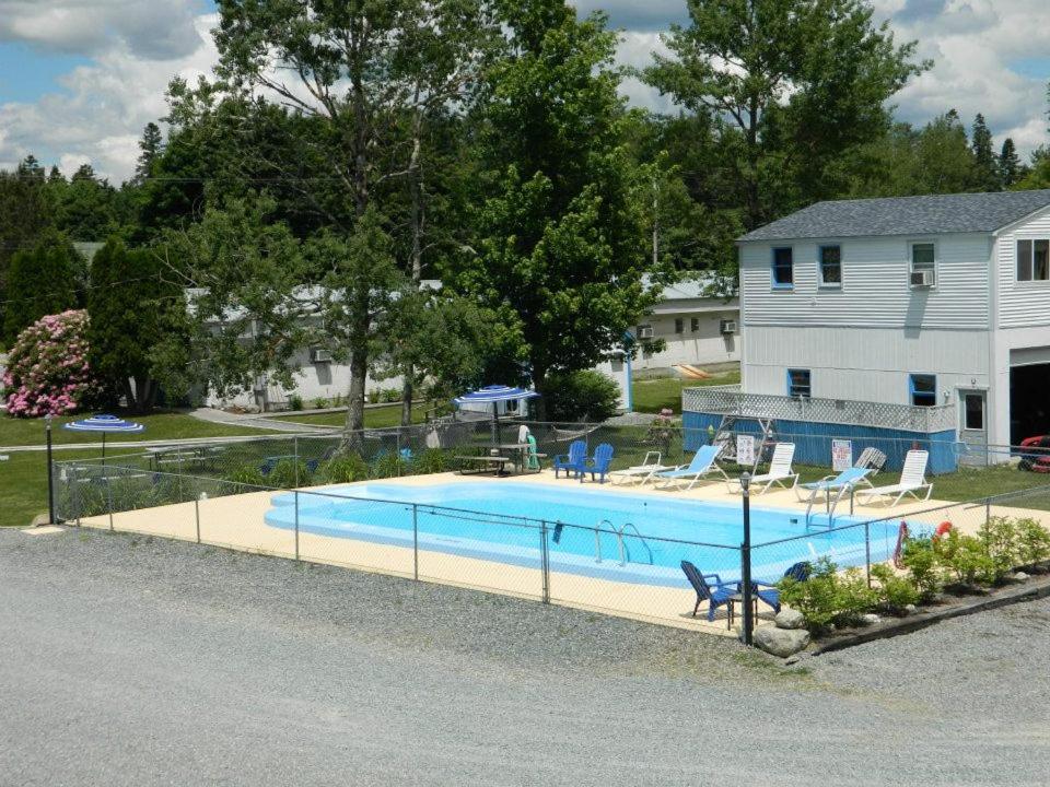 Belle Isle Motel - Image 1