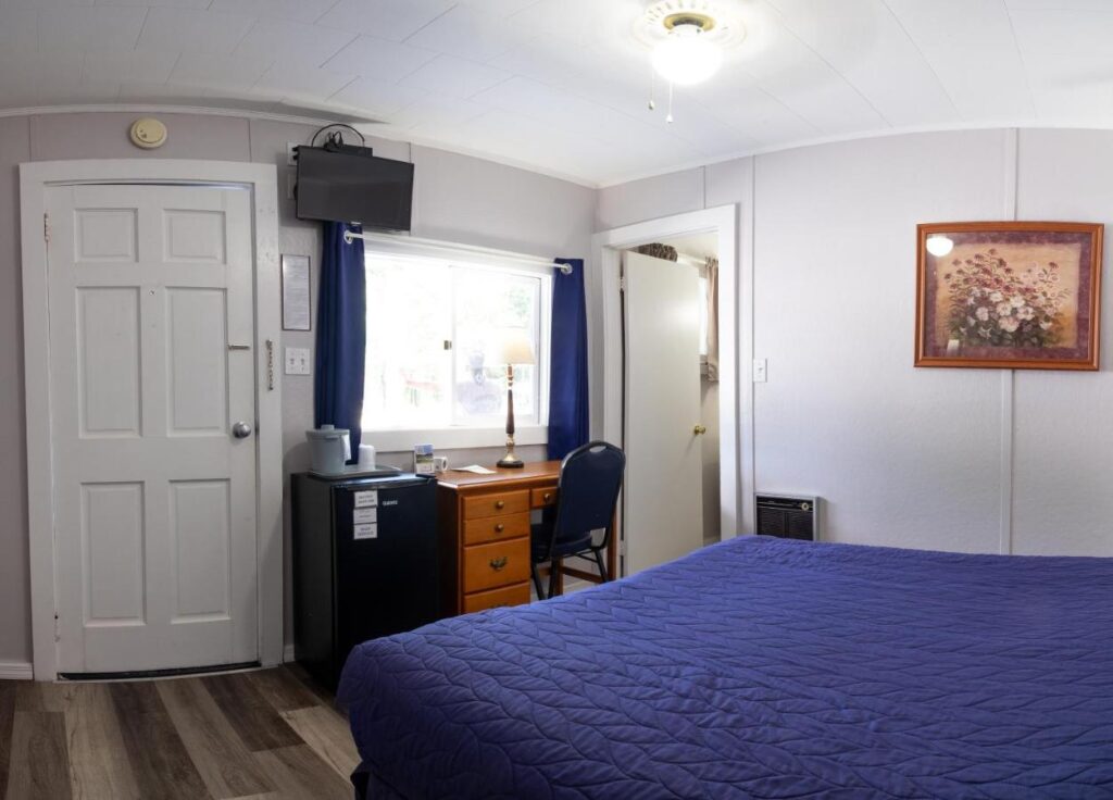 Belle Isle Motel - Image 2