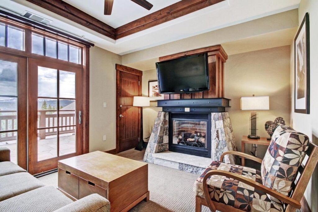 One Ski Hill Place, a RockResort, by Vail Resorts - Image 5