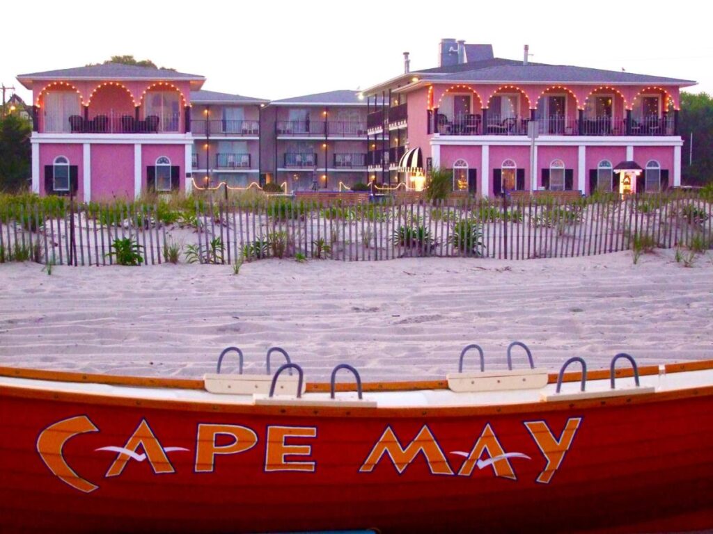 Periwinkle Inn - Image 1