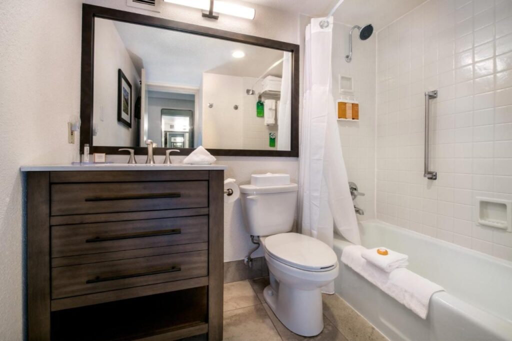 Holiday Inn Estes Park by IHG - Image 3