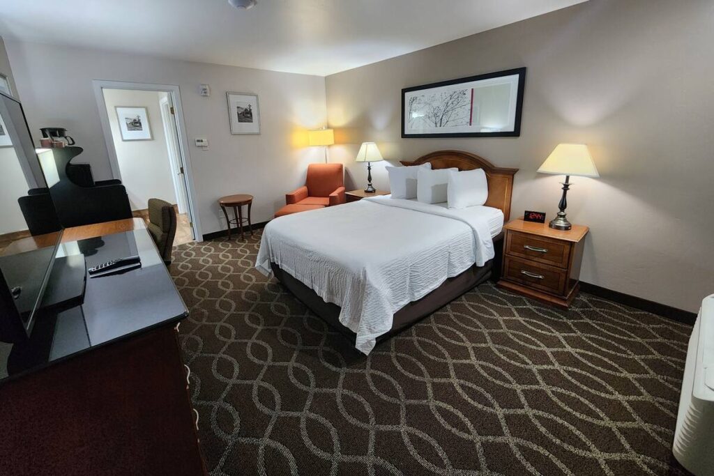 Ramada Bayside Inn & Suites Eureka - Image 5
