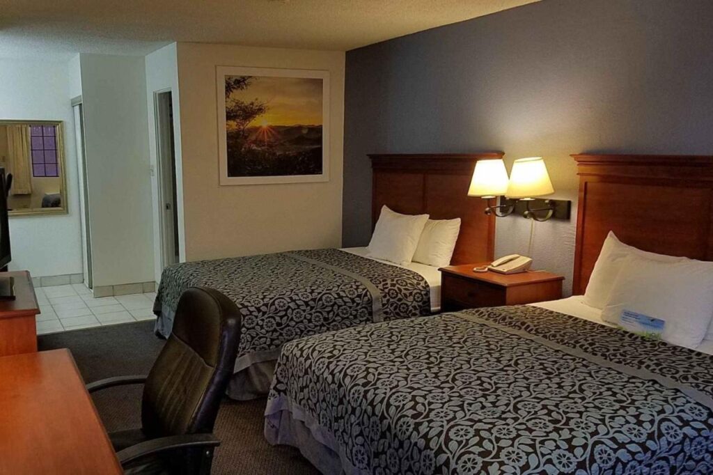 Days Inn by Wyndham Grand Junction - Image 6