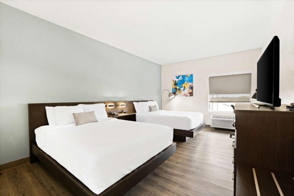 Best Western Iowa - Lake Charles East - Image 4