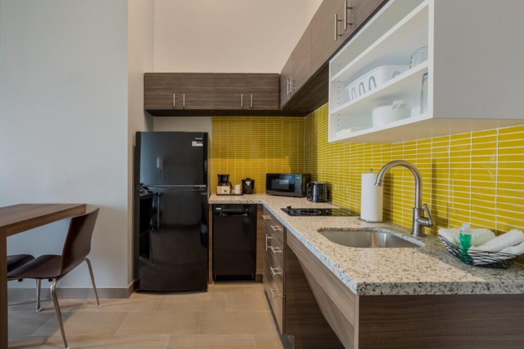 Hawthorn Extended Stay by Wyndham Sulphur Lake Charles - Image 2