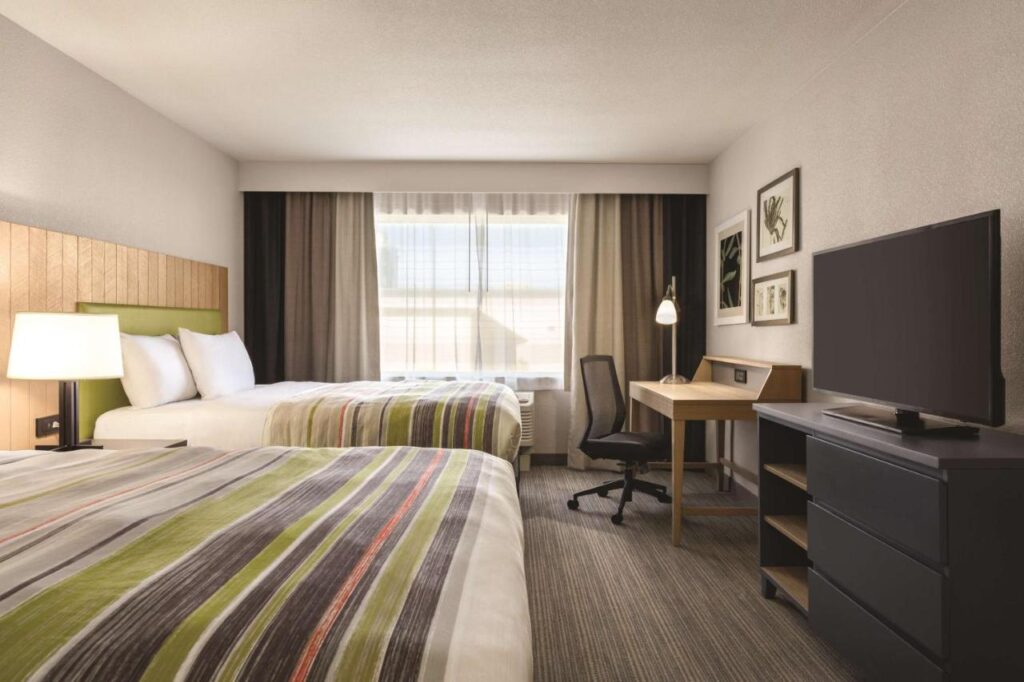 Country Inn & Suites by Radisson, Lubbock Southwest, TX - Image 5