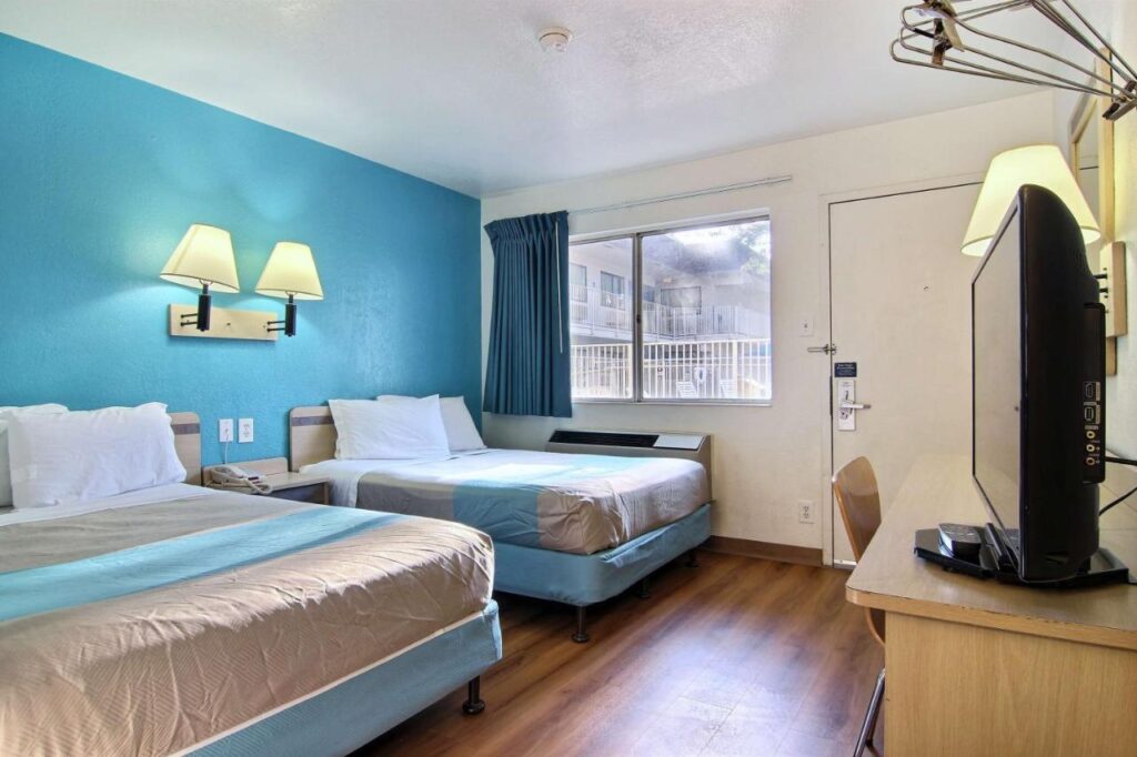 Motel 6-Lubbock, TX - Image 3