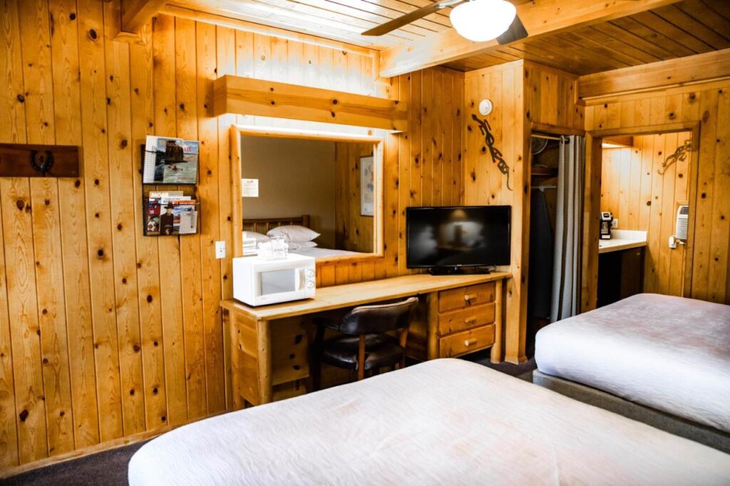 Big Horn Lodge - Image 3